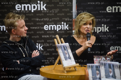 Gdansk. Salon Empik w C.H. Galeria Baltycka. Spotkanie...