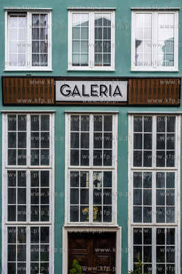 Gdansk. Odnowione fasady kamienic przy ulicy Szerokiej.
09.02.2015
fot....