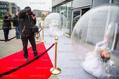 Gdansk. Salon Toyoty Carter. Prezentacja nowej Toyoty...