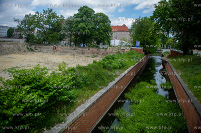 Gdansk. Uroczystosc wmurowania kamienia wegielnego...