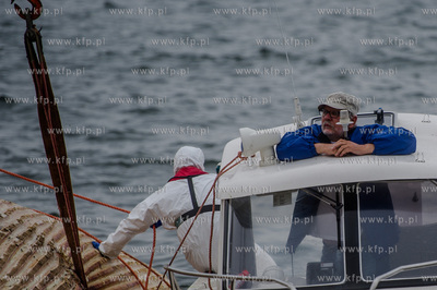 Port Wojenny na Helu. Akcja podnoszenia i transportu,...