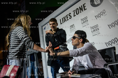 Miedzynarodowe Targi Gdanskie Amber Expo. Hoop Likes...