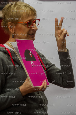 Gdansk. Biblioteka Manhattan w CH Manhattan. Spotkanie...