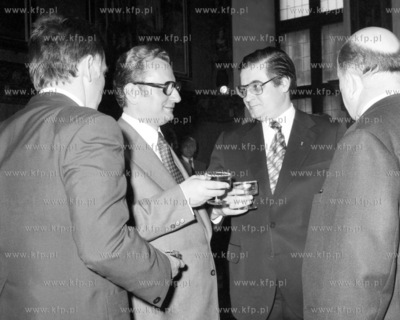 Gdansk Sala Biala Ratusza Glownomiejskiego. Podpisanie...