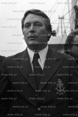 Wiesław Kłosowski, jachtowy kapitan żeglugi wielkiej....