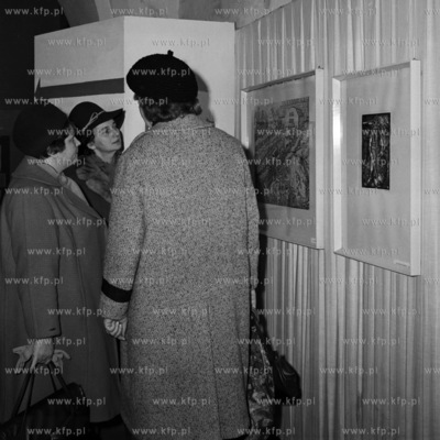 Wystawa malarstwa. 
04.1971
0000294z_kwiecien1971
Fot....
