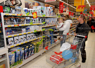 Hipermarket Port Rumia - Centrum Handlowe AUCHAN przy...