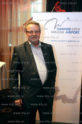 Gdansk. Hotel Mercure. Uroczystosc podppisania umowy...