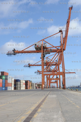 Gdynia. Baltycki Terminal Kontenerowy. 24.03.2011
fot....