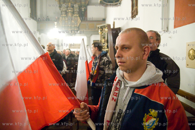 Dzien Pamieci Zolnierzy Wykletych. Kibice Gryfa Slupsk...