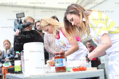 Festiwal Karuzela Cooltury w Swinoujsciu.
Sniadanie...