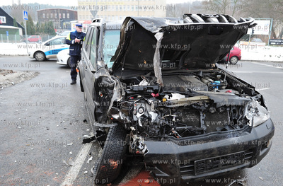 Wypadek na Alei Grunwaldzkiej na wysokości skrzyżowania...
