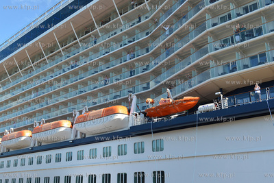 Wycieczkowiec Celebrity Eclipse w Gdyni. 18.06.2014...