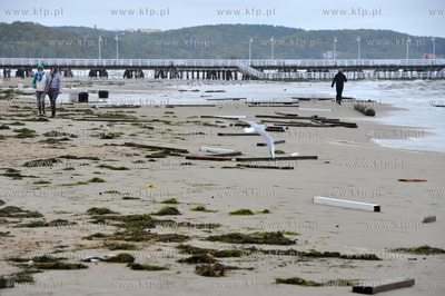 Sopot. Zatoka Gdanska. Sztorm. 05.10.2016 fot. Jerzy...