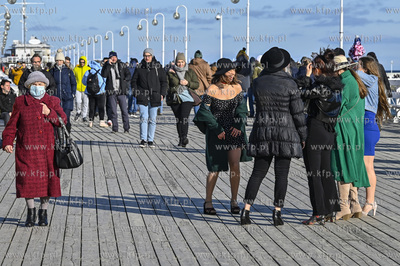 Sopot. Sloneczna niedziela i tłumy spacerowiczów...