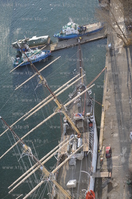 Gdynia, ponad 140 metrowy apartamentowiec SEA TOWERS...