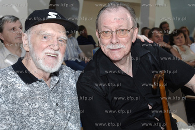 Krzywy Domek - Centrum Rezydent w Sopocie - pokaz filmu...