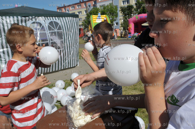 Gdansk, Suchanino. Festyn rodzinny z okazji dnia dziecka...