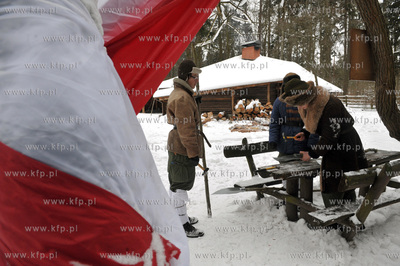 Rekonstrukcja obozu uczestnikow Powstania Styczniowego...