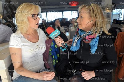 Zatoka Kobiet czyli Dzien Kobiet w Zatoce Sztuki w...