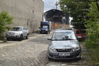 Gdynia. Okolice stoczni Nauta na u. Waszyngtona.  Na...