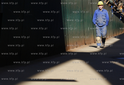 Stocznia Gdynia S.A. 31.03.2009 fot. Krzysztof Mystkowski...