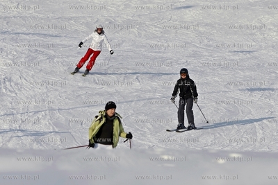 Stok narciarski w Trzepowie w okolicach Przywidza.
28.01.2012
fot....
