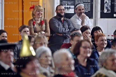 Gdansk. Synagoga przy ul. Partyzantow. Purim - karnawal...