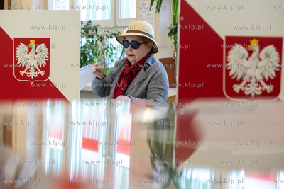 Sopot. Szkoła podstawowa nr. 8. Wybory samorządowe....