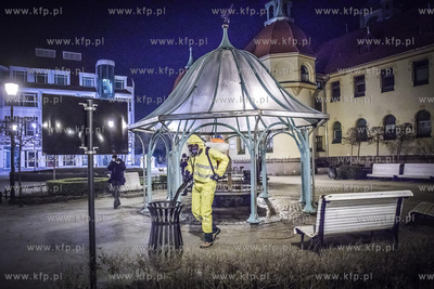 Dezynfekcja  miejsc publicznych ( ławki i przystanki...