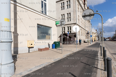 Skrzyżowanie ulic Nowe Ogrody i Strzeleckiej po przebudowie,...