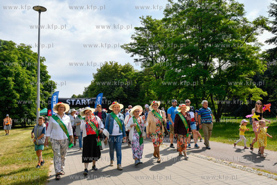 50. urodziny Zaspy. Parada mieszkańców w parku im....