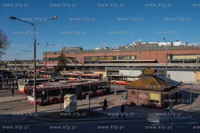 Dworzec kolejowy Gdańsk Wrzeszcz. 18.03.2021 / fot....