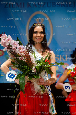 Gminny Dom Kultury w Pierwoszynie. Gala Finalowa Miss...