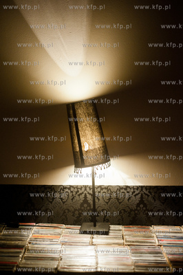 Gdynia. Klub Desdemona. Muzyczny Pchli Targ, ipreza...