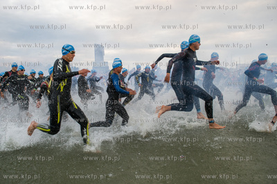Zawody Herbalife Ironman 70.3 Gdynia.
09.08.2015
fot....