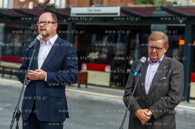 Gdansk. PIerwszy, probny przejazd nowo wybudowana linia...