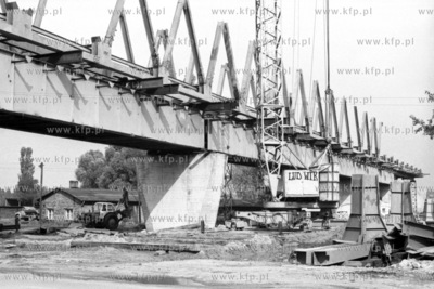 Budowa wiaduktu kolejowego w Elblagu. 
27.09.1978
6wrzesien78_z.kosycarz_p55
Fot....