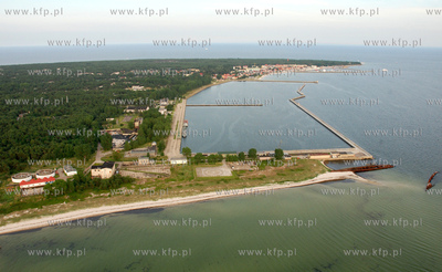 Polwysep Helski z Lotu Ptaka. Nz. Pusty Port Wojenny...