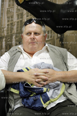 Galeria Baltycka. Spotkanie w EMPIK-u,  z aktorami...