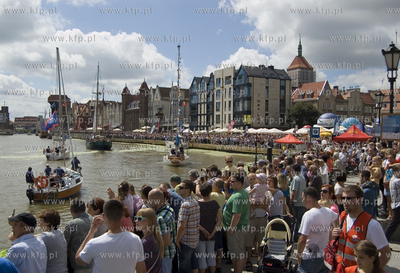 Uroczysta parada zaglowcow na Motlawie zakonczyla Baltic...