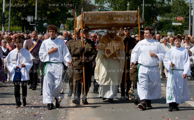 Procesja Bozego Ciala w Starogardzie Gdanskim. 30.05.2013...