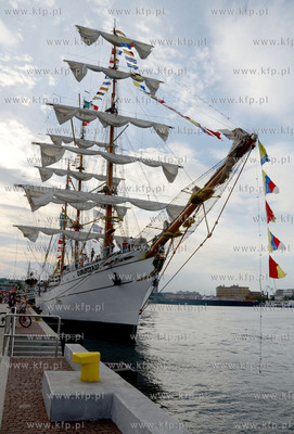W Gdyni pseudokibice Ruchu Chorzow pobili meksykanskich...