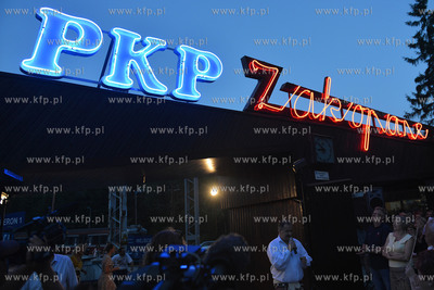 Uroczyste rozswietlenie neonu na dworcu PKP Zakopane.
13.06.2015
Fot....