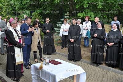 Uroczyste otywarcie Okna Zycia w budynku Domu Hospicyjnego...