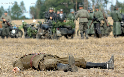 Co roku we wsi Krojanty kolo Chojnic odbywa sie inscenizacja...