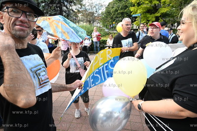 Marsz dla Zdrowia Psychicznego #poGodność i okazania...