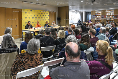 Miejska Biblioteka Publiczna - Sopoteka. Teatr Przy...