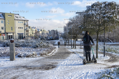 Deptak w stronę dworca kolejowego w Pruszczu Gdańskim....