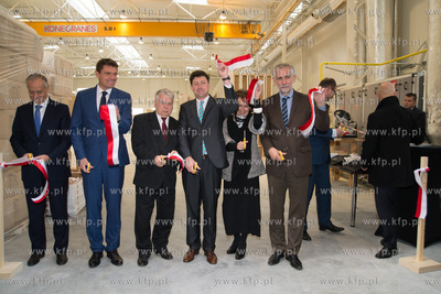 Otwarcie fabryki EKOINBUD w Gdansku. Nz od lewej Zbigniew...